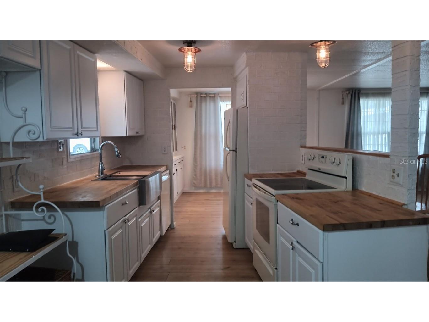 8043 Little Tee Lane Brooksville FL 34613 TB8429362 image18