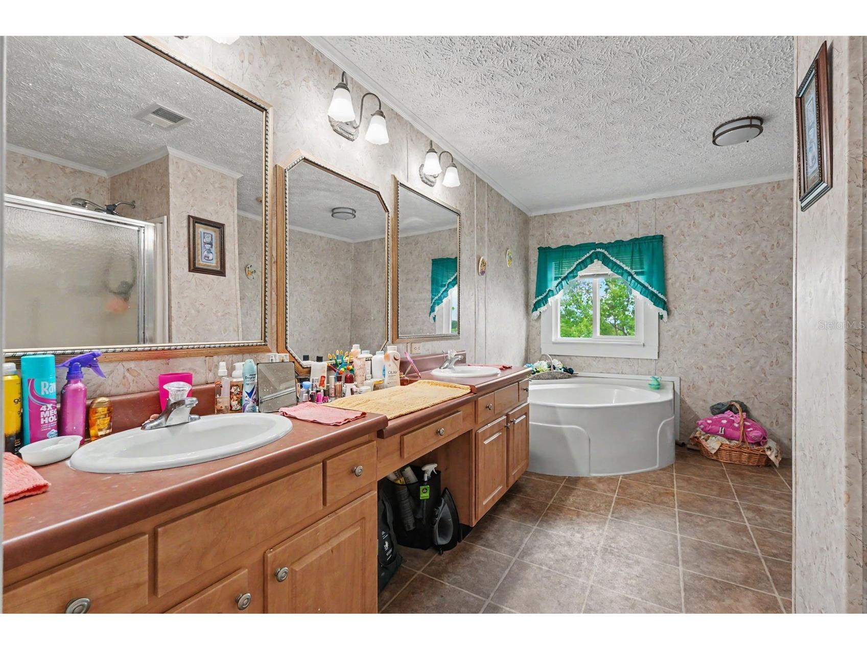 8043 Tower Street Brooksville FL 34613 TB8526695 image15