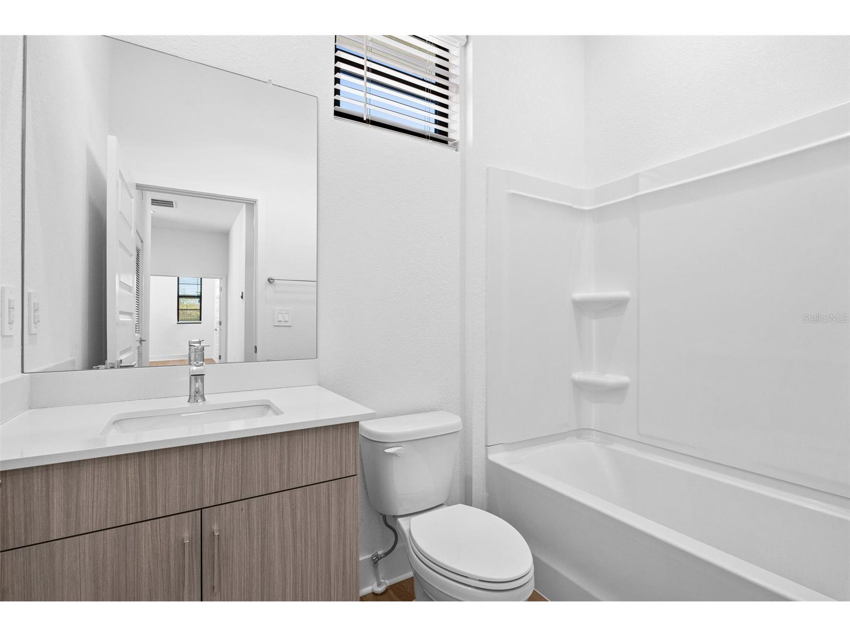 8044 Gulfstream Court #14318 Lakewood Ranch FL 34202 A4699674 image34