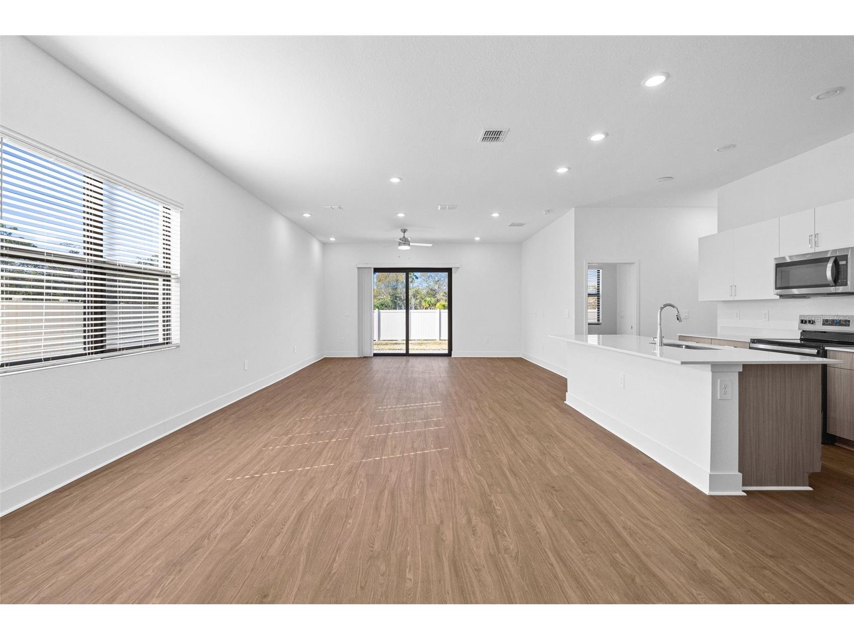 8044 Gulfstream Court #14318 Lakewood Ranch FL 34202 A4699674 image8