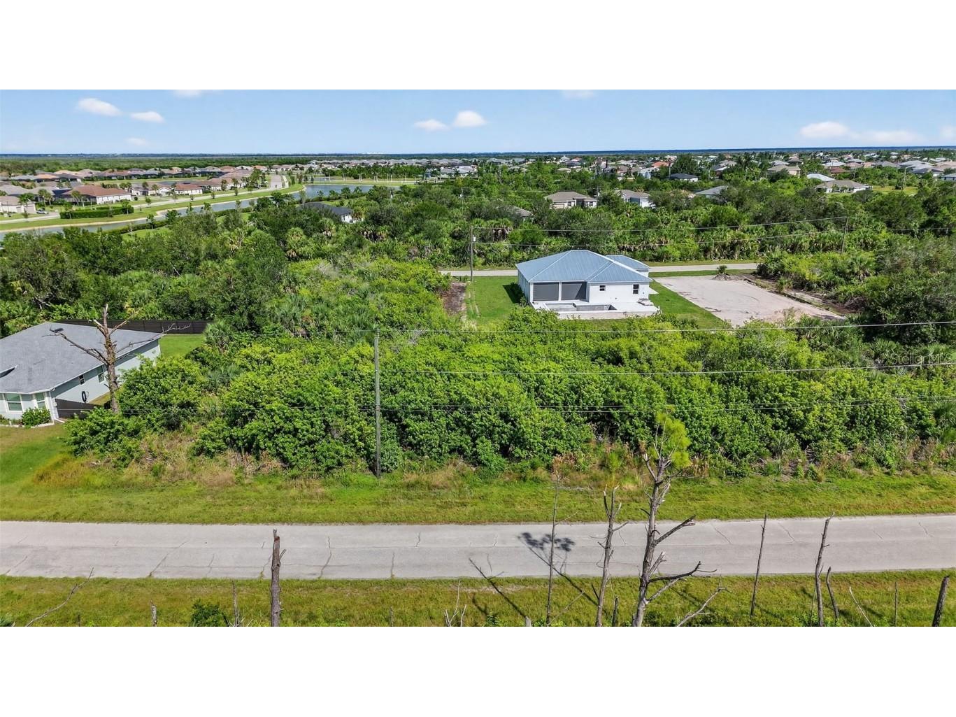 8044 Thruso Road Port Charlotte FL 33981 C7515668 image4