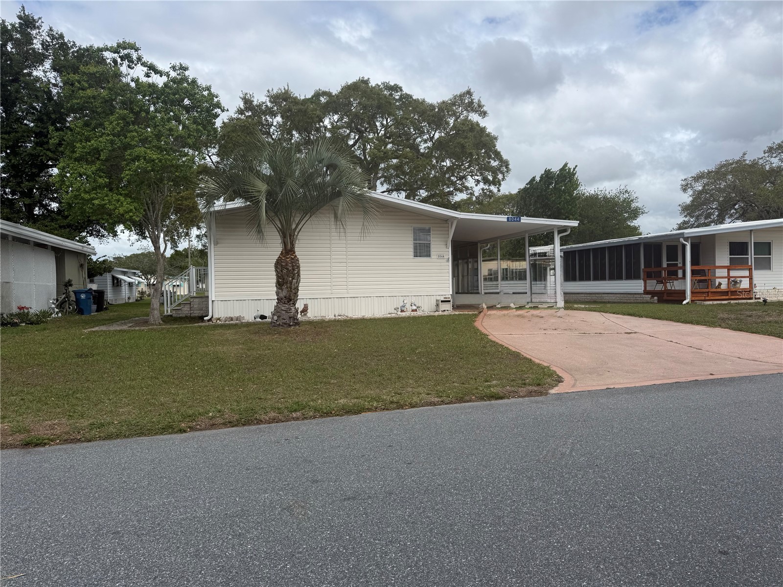8044 Western Circle Drive Brooksville FL 34613 TB8494020 image1