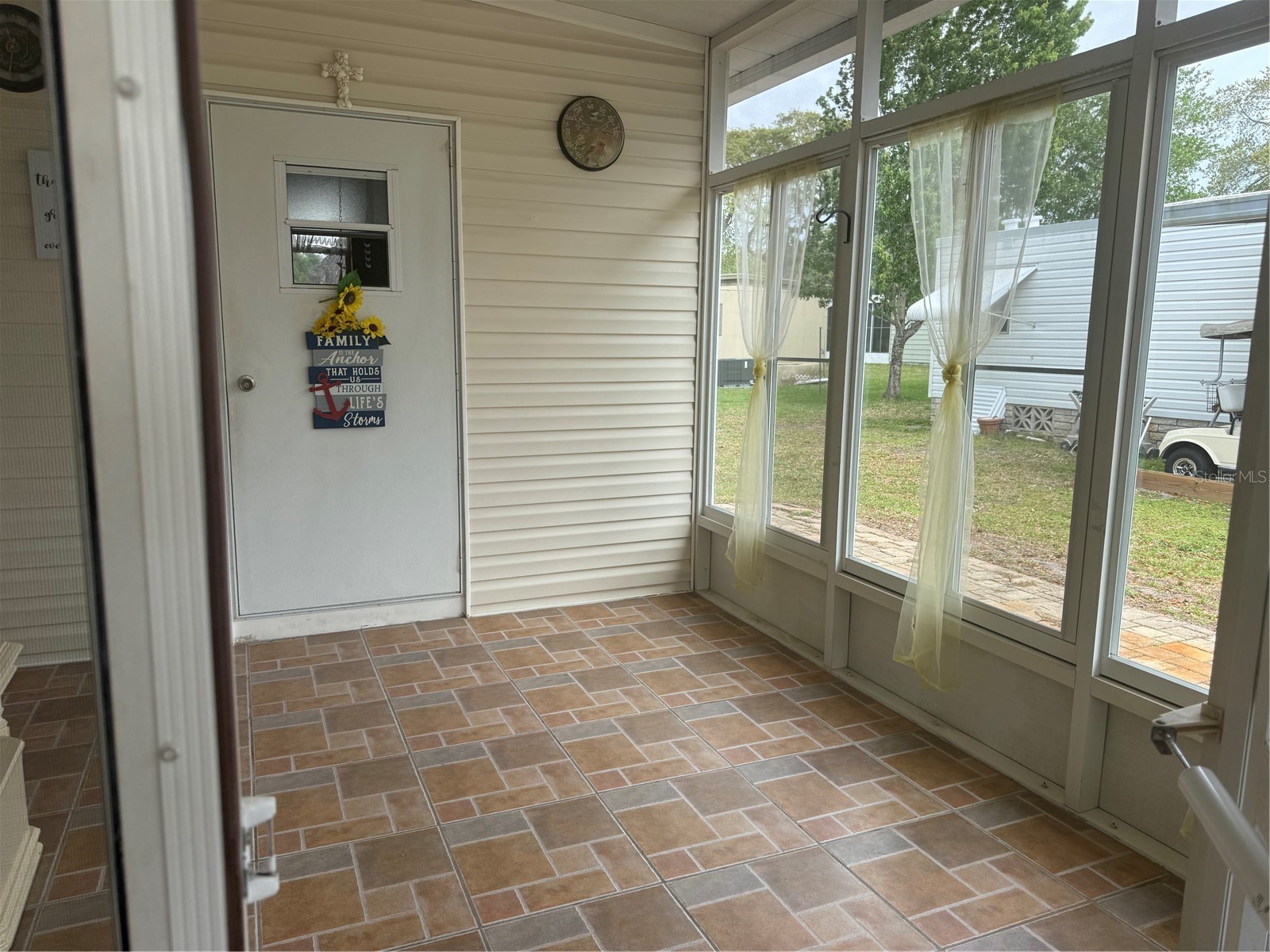 8044 Western Circle Drive Brooksville FL 34613 TB8494020 image13