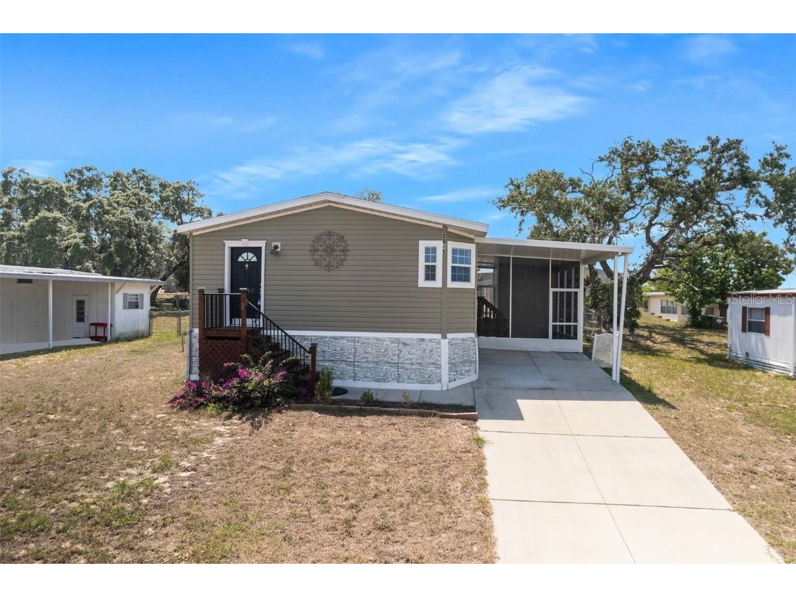 8045 Eastern Circle Drive Brooksville FL 34613 W7854759 image1