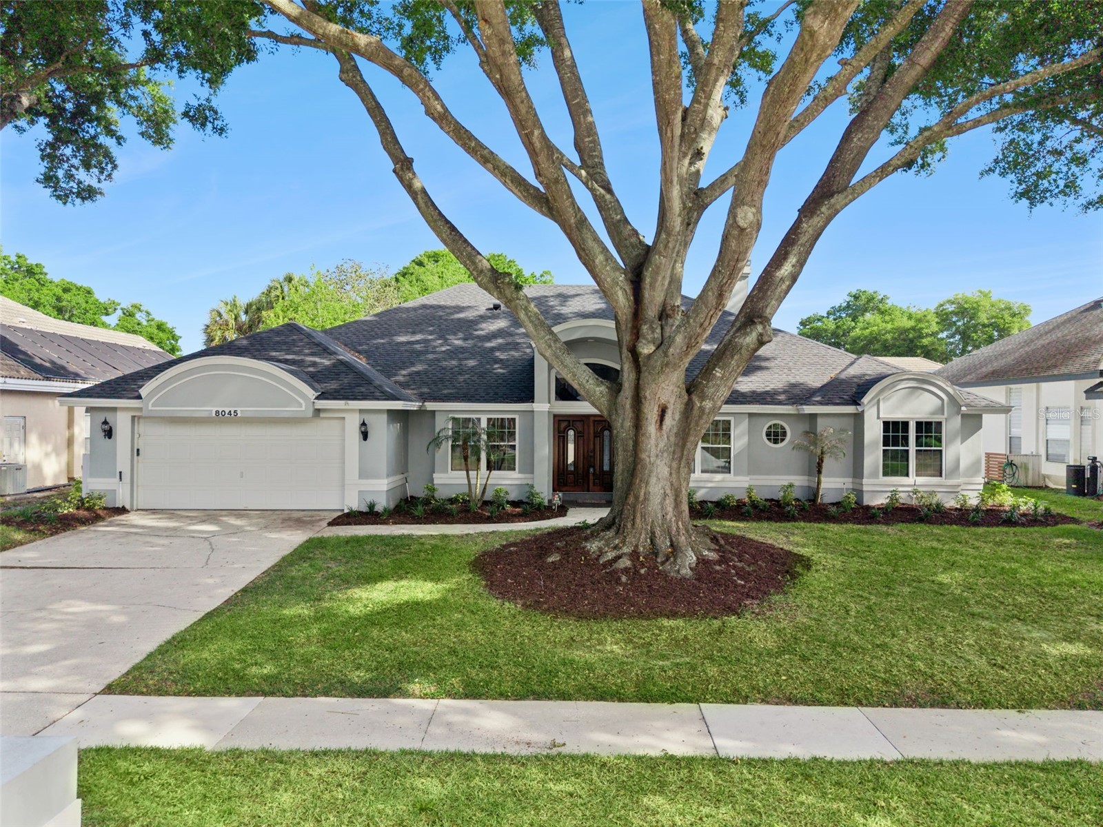 8045 Landgrove Court Orlando FL 32819 O6397151 image1