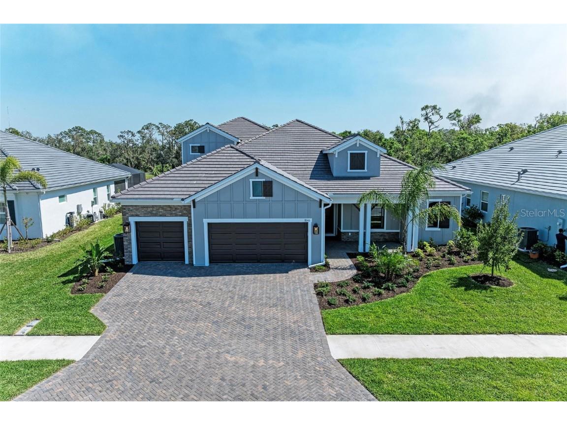 8046 Anthirium Loop Sarasota FL 34240 A4642869 image1