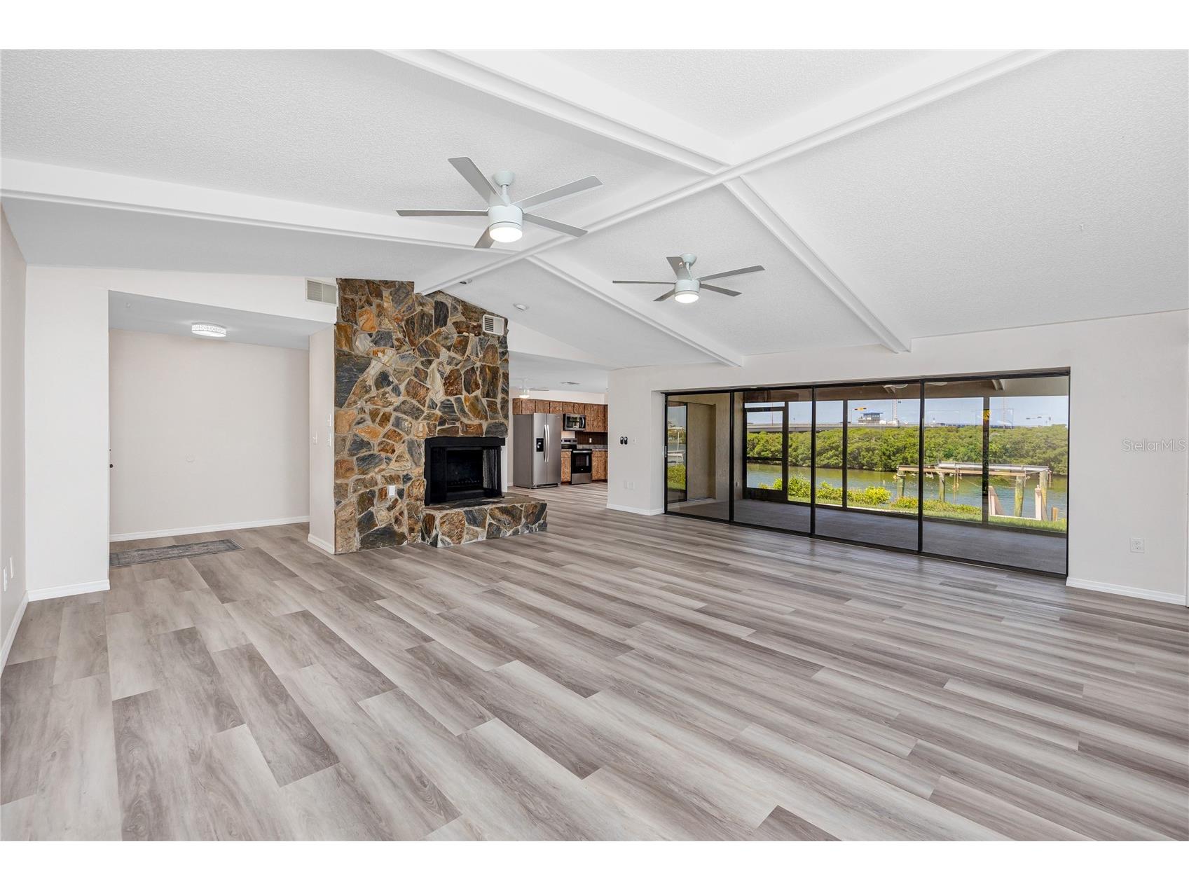 8046 Bayhaven Drive Seminole FL 33776 - THE NARROWS TB8524306 image2