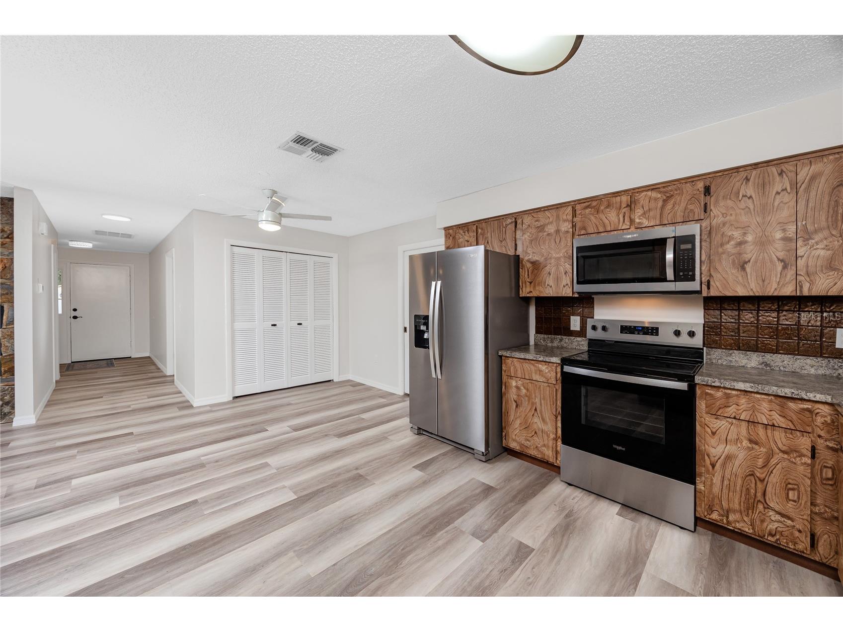 8046 Bayhaven Drive Seminole FL 33776 - THE NARROWS TB8524306 image20