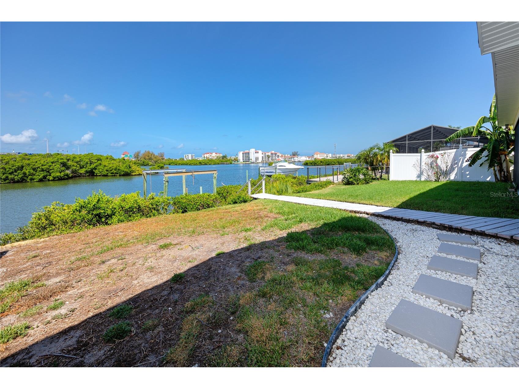 8046 Bayhaven Drive Seminole FL 33776 - THE NARROWS TB8524306 image46