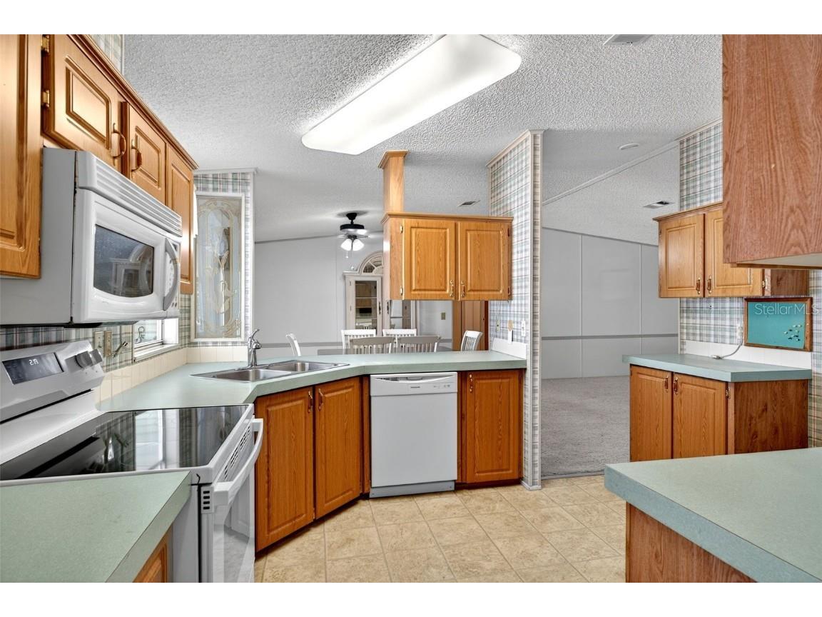 8046 Highpoint Boulevard Brooksville FL 34613 TB8444948 image10