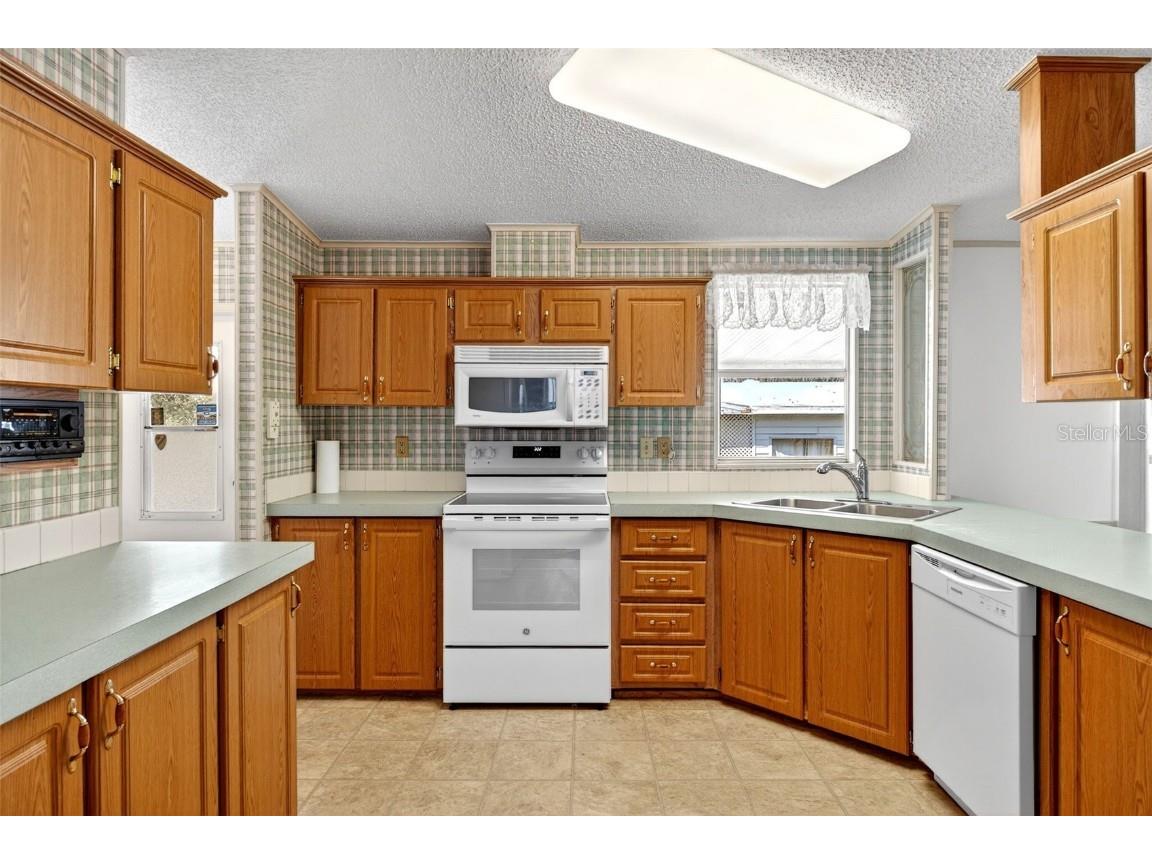 8046 Highpoint Boulevard Brooksville FL 34613 TB8444948 image13