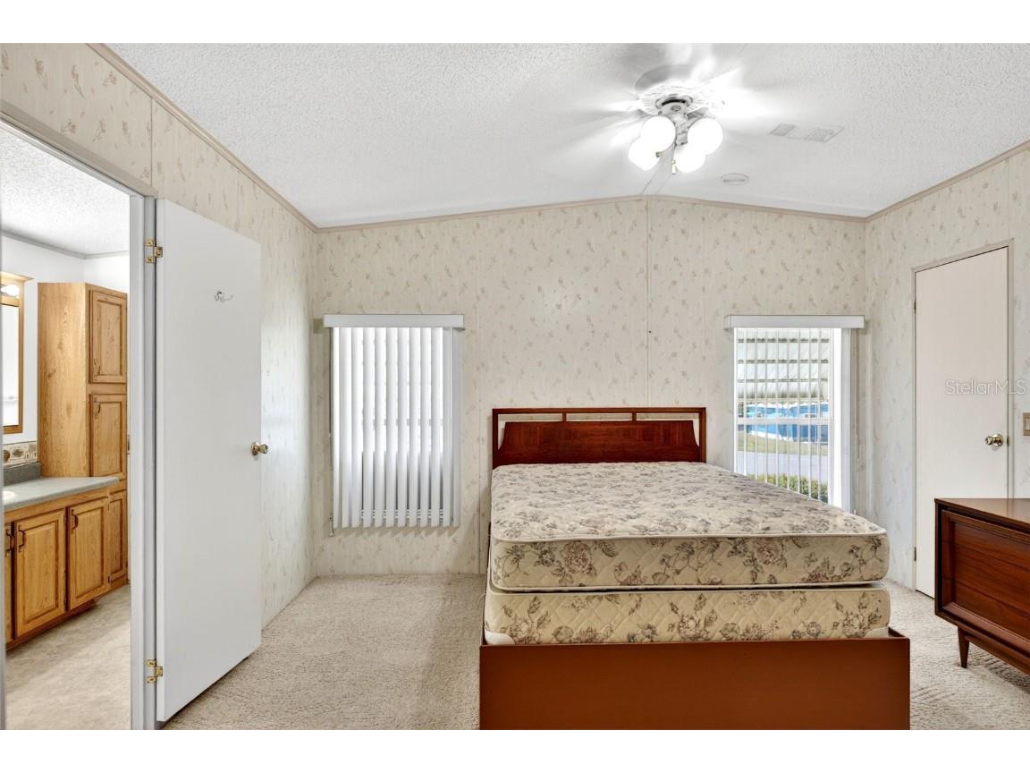 8046 Highpoint Boulevard Brooksville FL 34613 TB8444948 image15