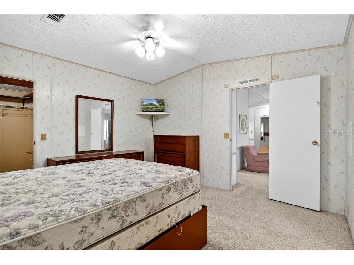 8046 Highpoint Boulevard Brooksville FL 34613 TB8444948 image16