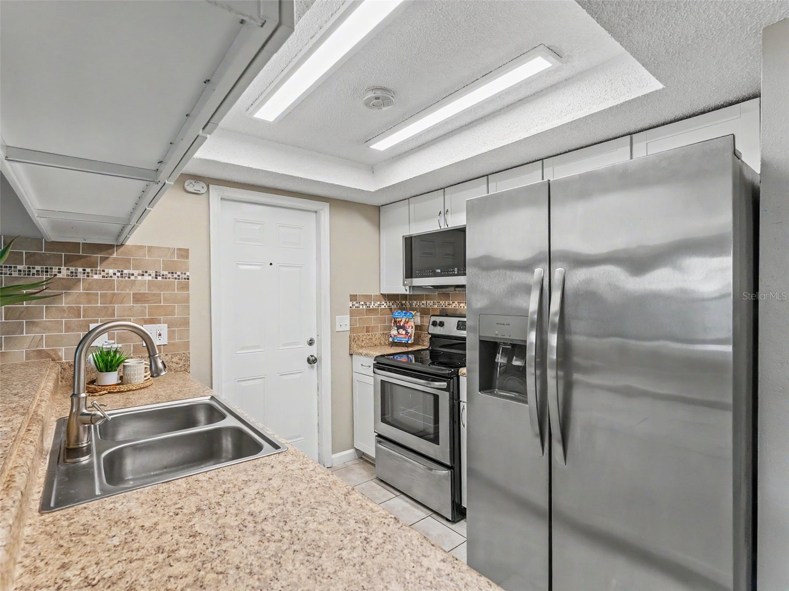 8048 Blue Finch Way New Port Richey FL 34653 W7885861 image14