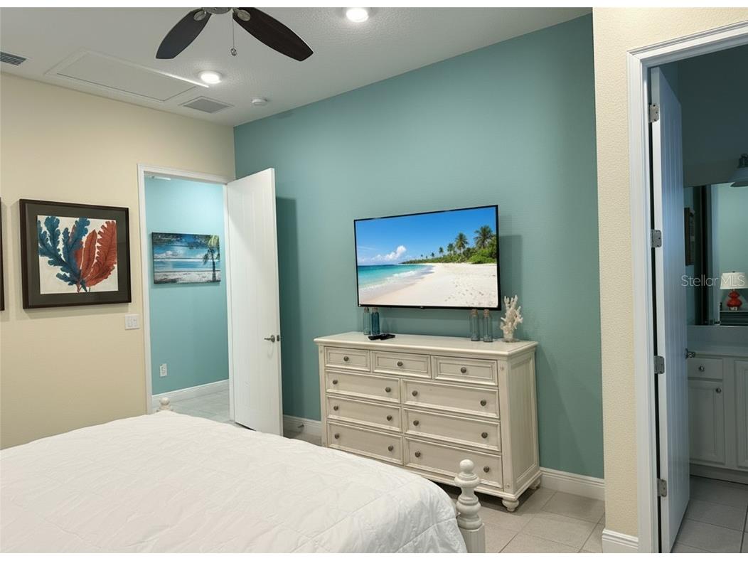 8049 Dreamsicle Drive Kissimmee FL 34747 TB8433591 image12