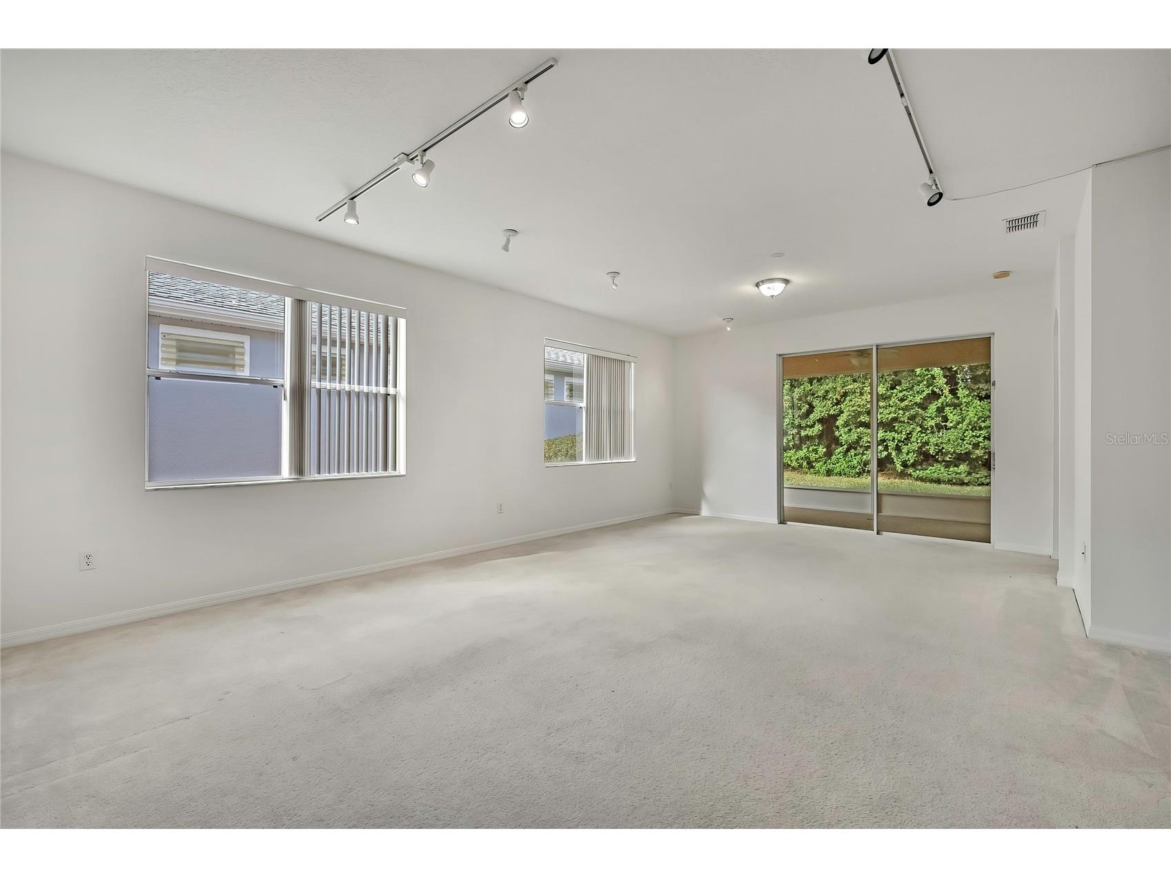 8049 Sanguinelli Road Land O Lakes FL 34637 W7882148 image7