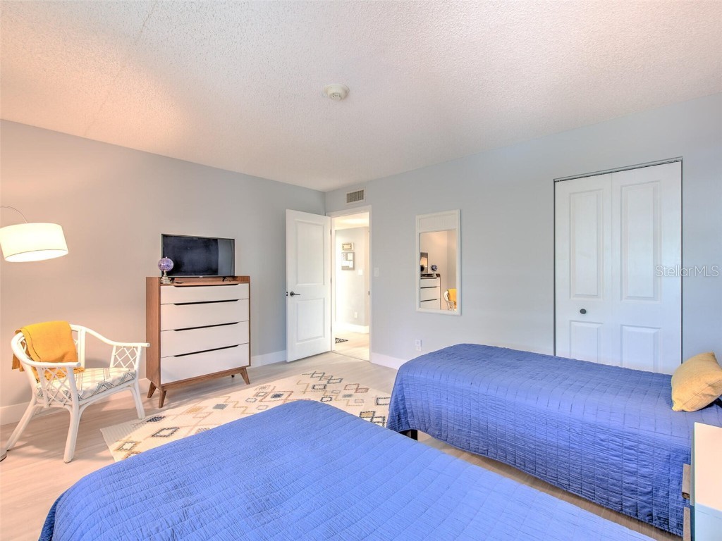 805 Bayport Way #805 Longboat Key FL 34228 - SARASOTA BAY / GULF OF MEXICO T3492091 image32