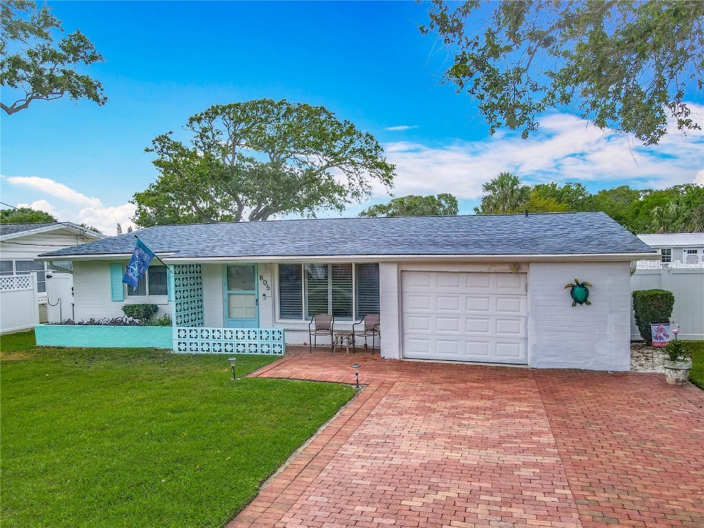 805 E 15th Avenue New Smyrna Beach FL 32169 NS1084852 image1