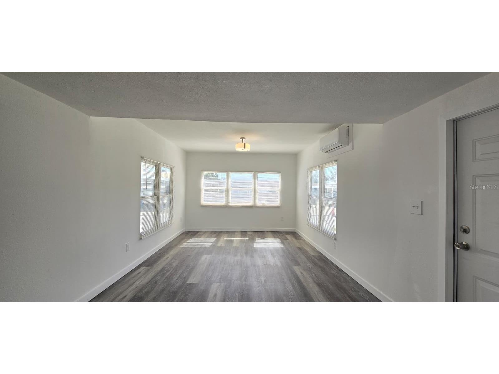 805 E Live Oak Street Wildwood FL 34785 G5107193 image4