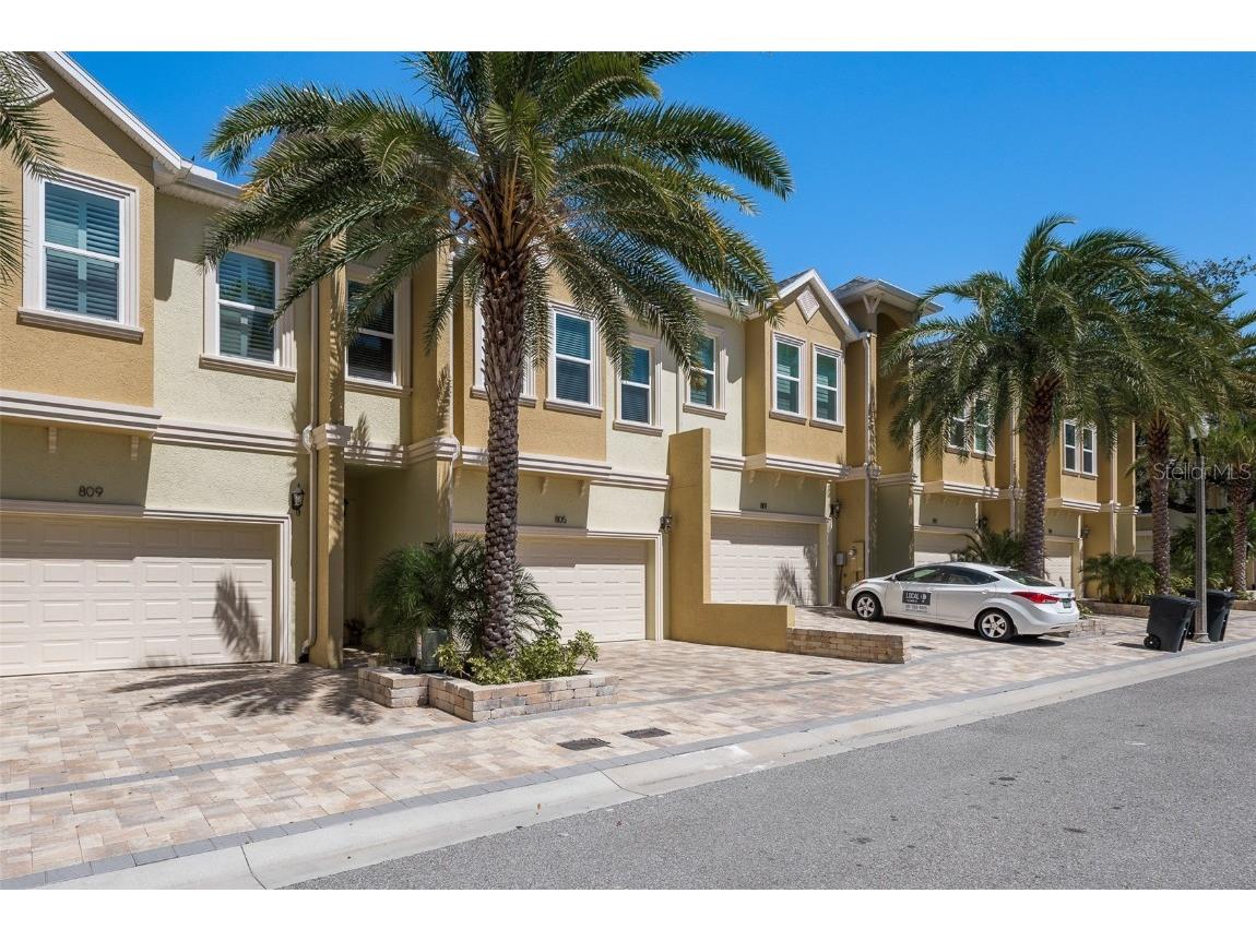 805 Grand Cypress Court N Tarpon Springs FL 34689 U8195406 image1