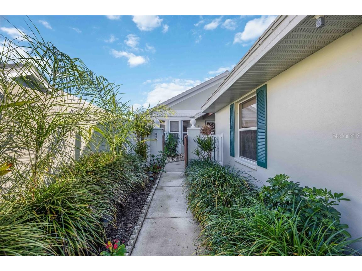 805 Harrington Lake Drive N #76 Venice FL 34293 D6144959 image5
