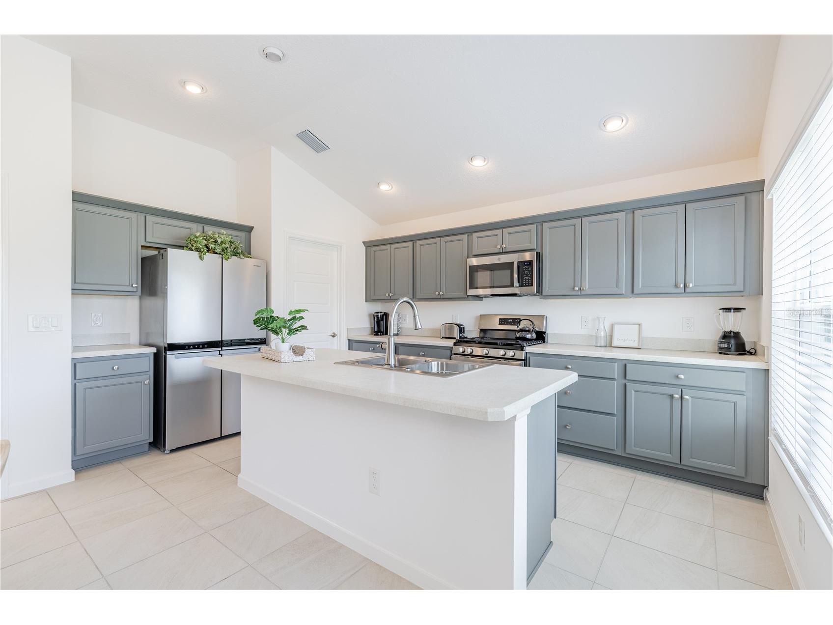 805 Hubbard Loop The Villages FL 32163 G5111922 image2