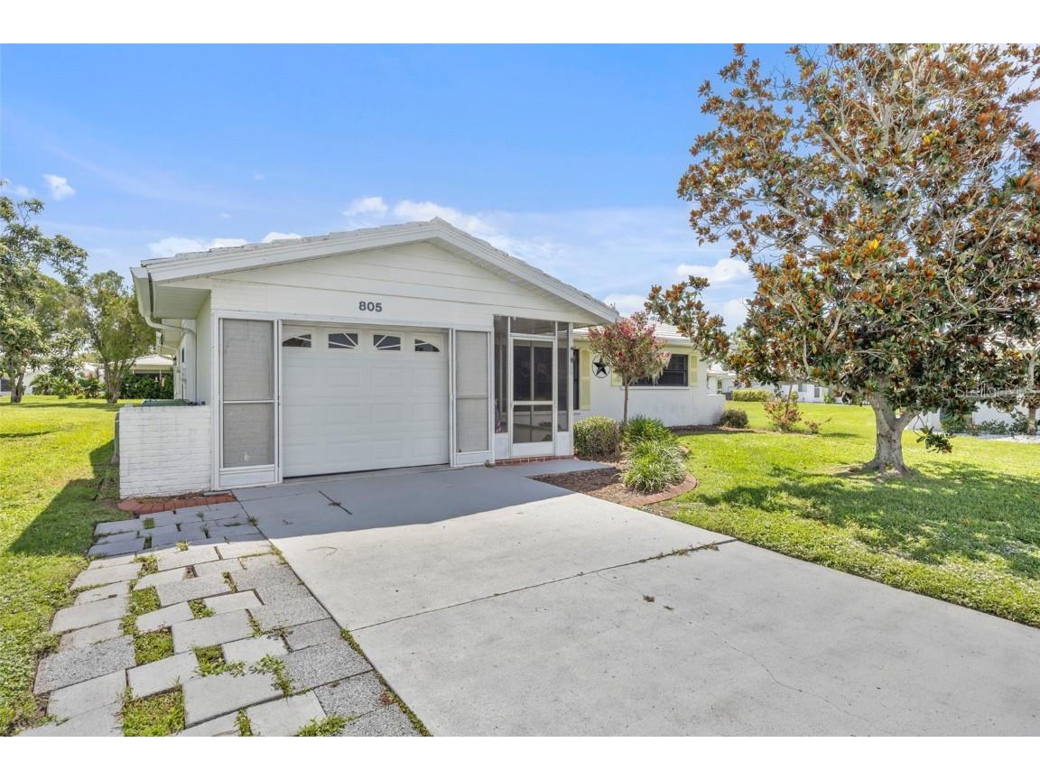 805 Mandarin Circle Bradenton FL 34208 A4659635 image2
