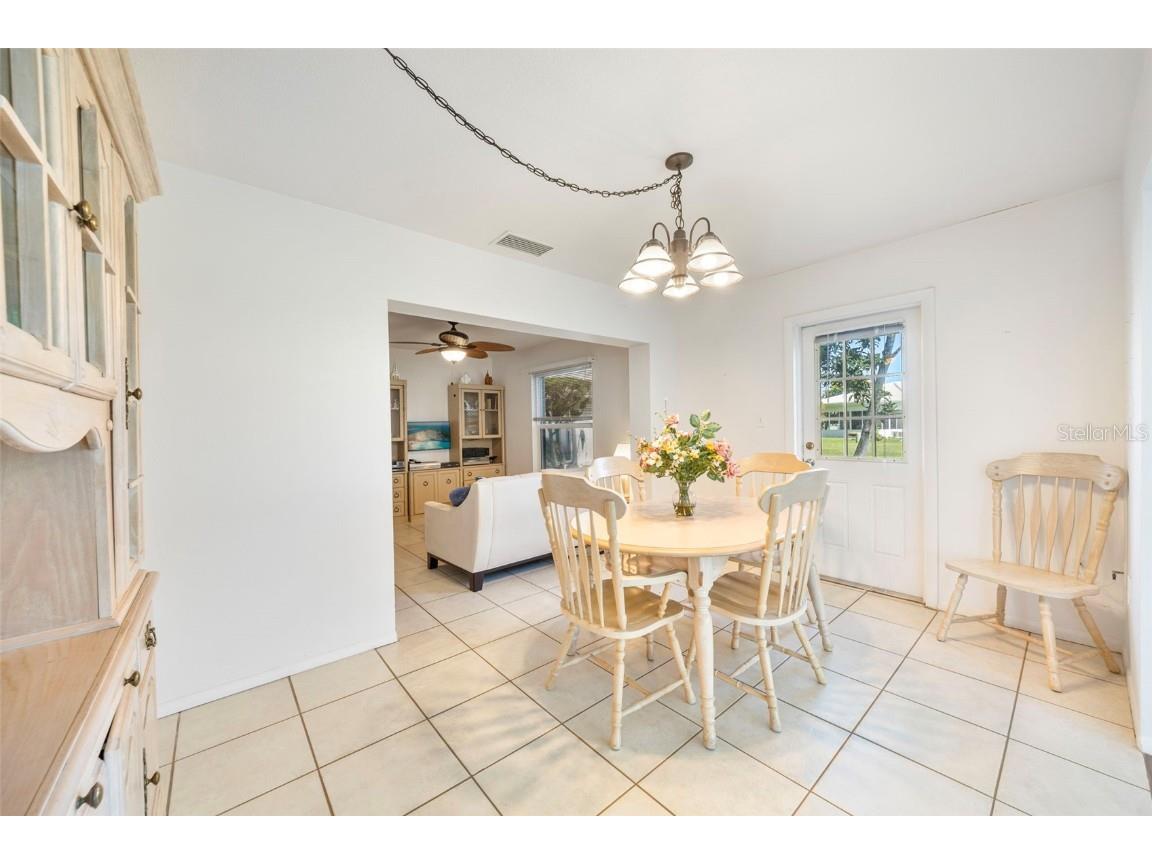 805 Mandarin Circle Bradenton FL 34208 A4659635 image28