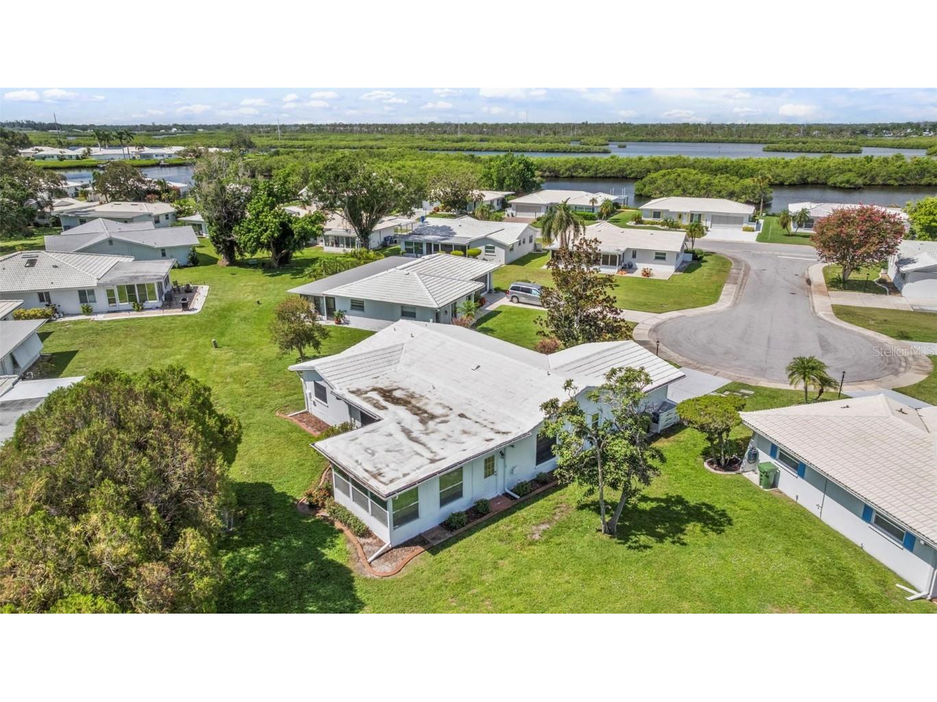 805 Mandarin Circle Bradenton FL 34208 A4659635 image35