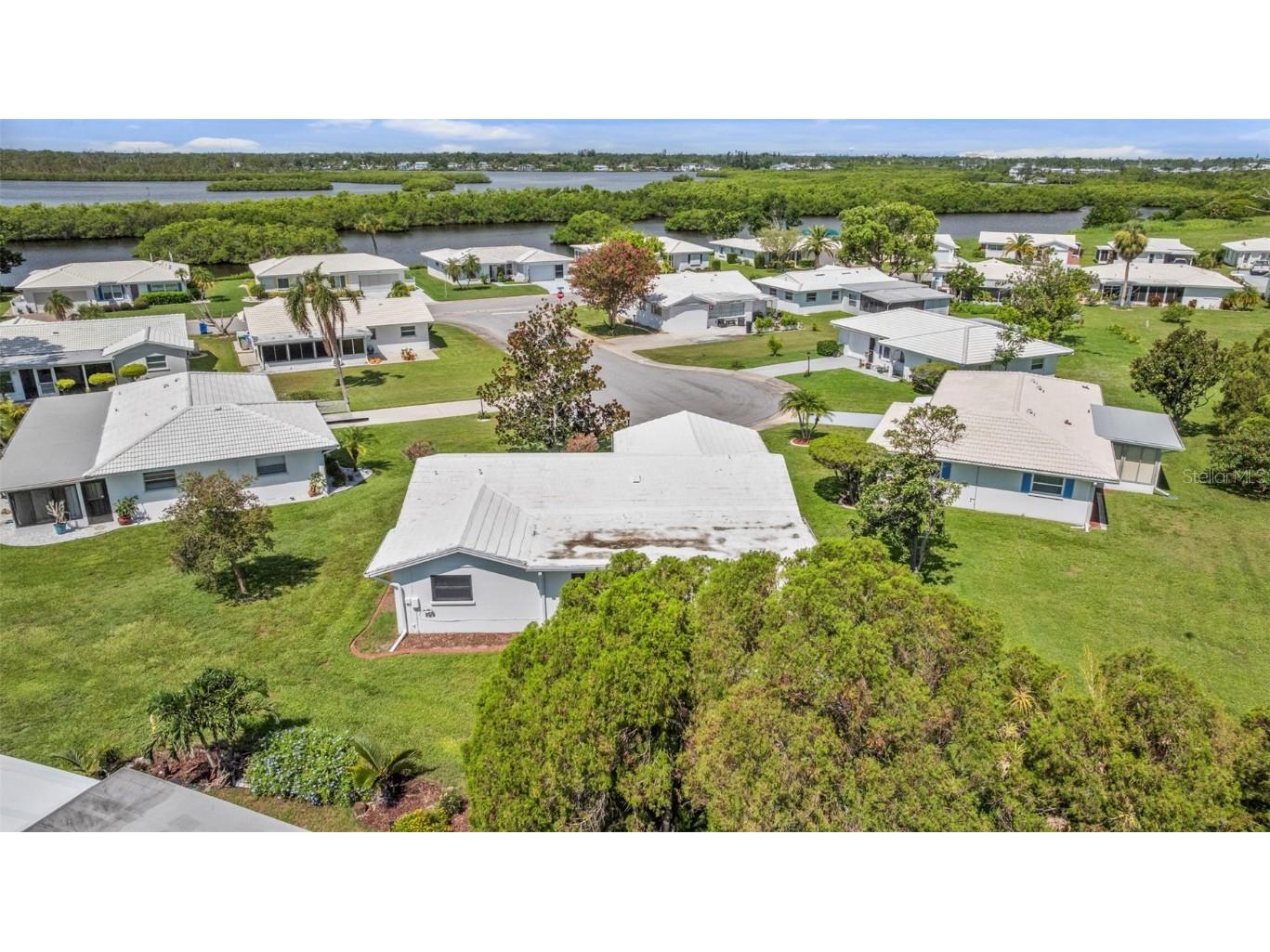 805 Mandarin Circle Bradenton FL 34208 A4659635 image36
