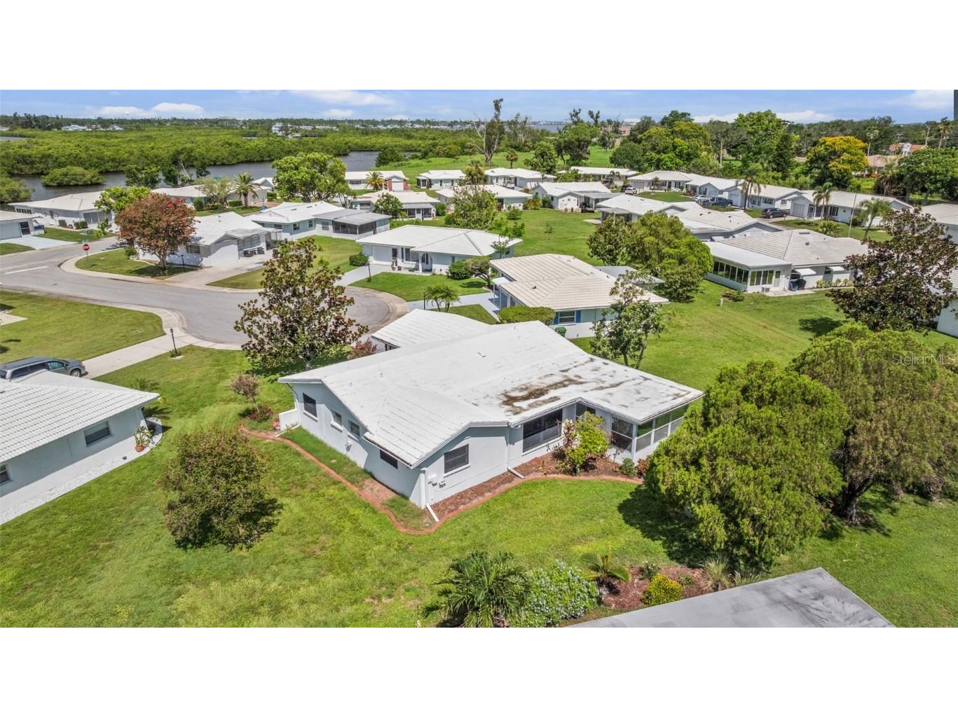 805 Mandarin Circle Bradenton FL 34208 A4659635 image37