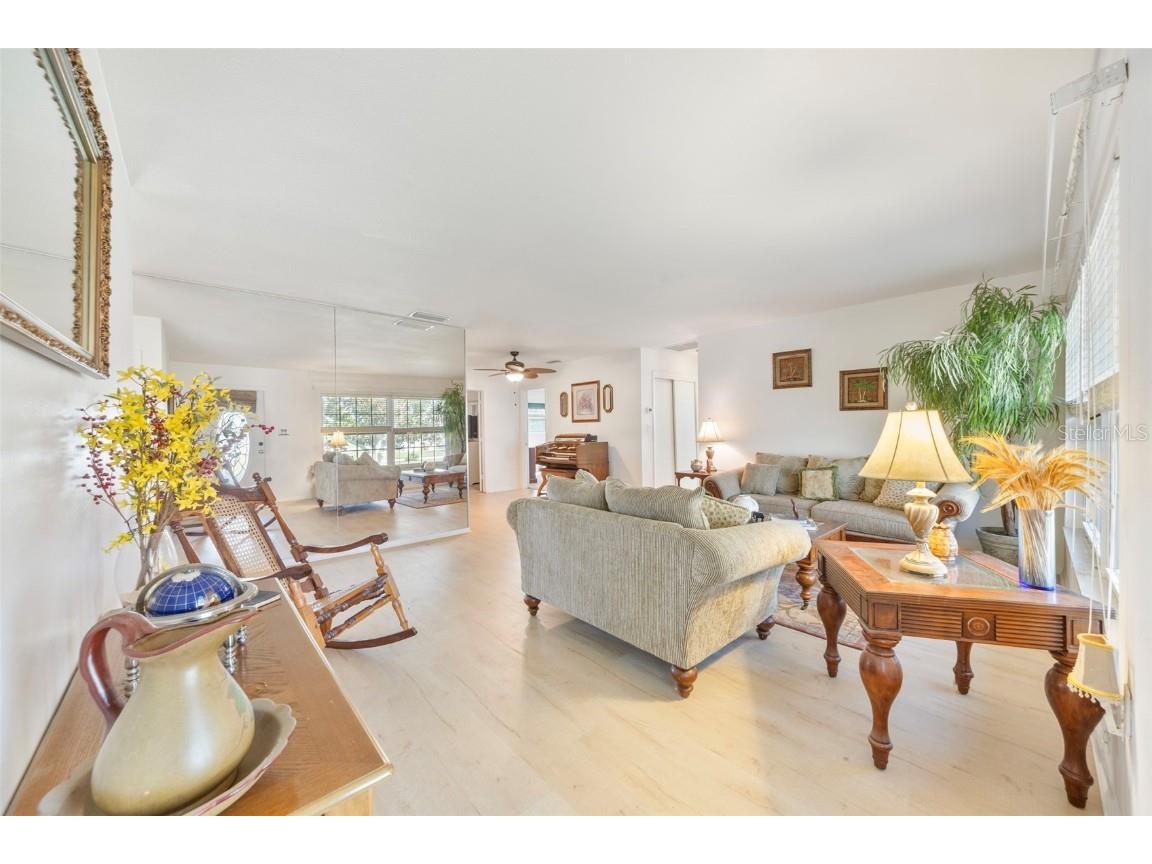 805 Mandarin Circle Bradenton FL 34208 A4659635 image5