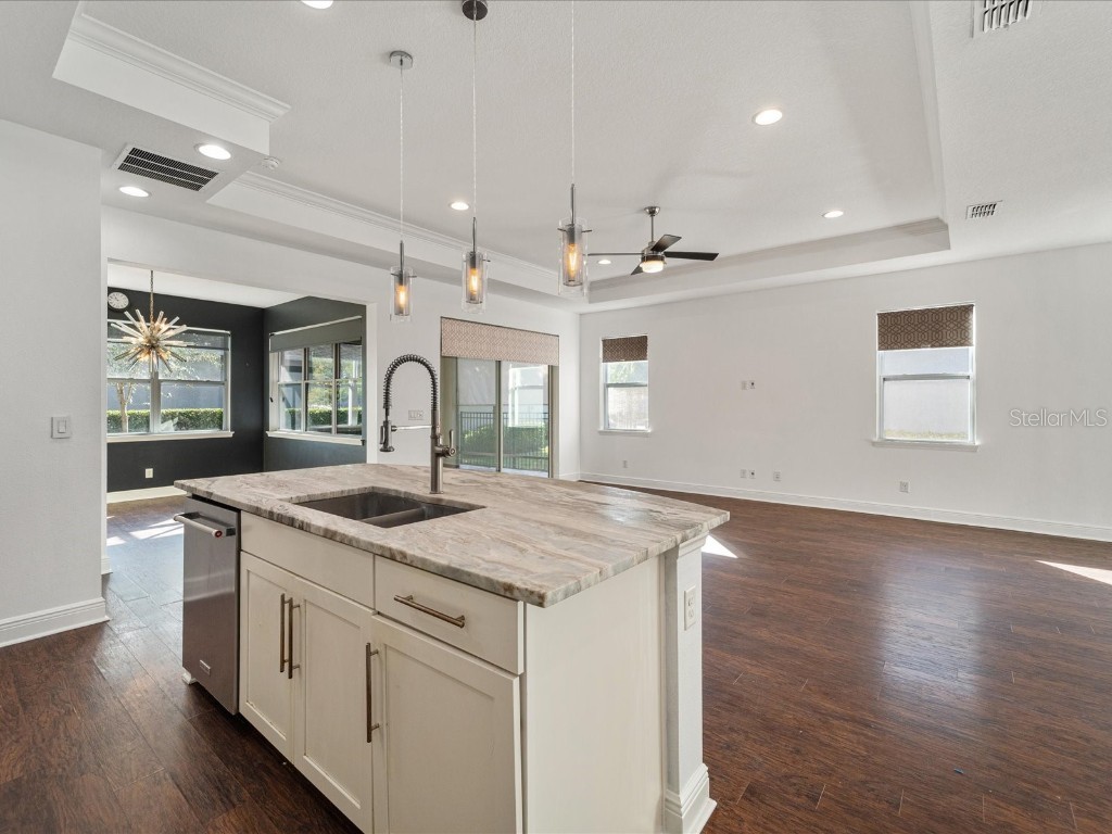 805 Molly Sarasota FL 34232 C7517344 image8