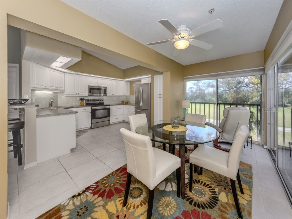 805 Montrose Drive #203 Venice FL 34293 N6137076 image15
