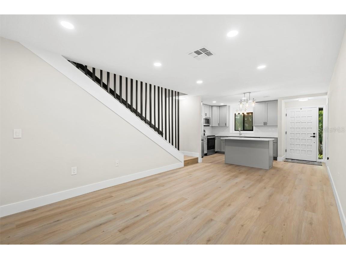 805 N Clake Street Deland FL 32724 V4945677 image17