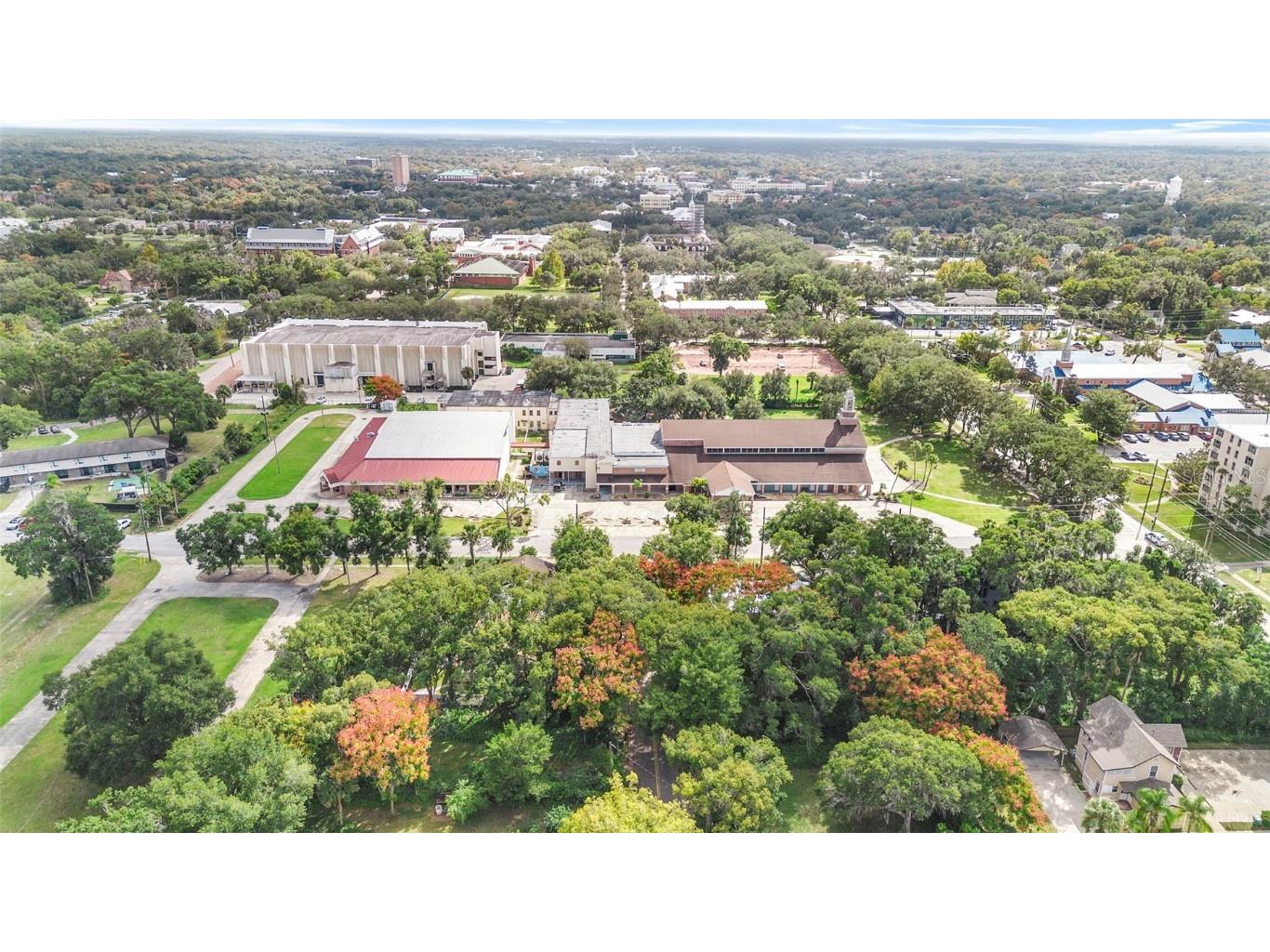 805 N Clake Street Deland FL 32724 V4945677 image40