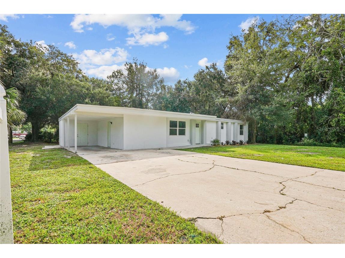 805 N Dixie Avenue Titusville FL 32796 O6133761 image1