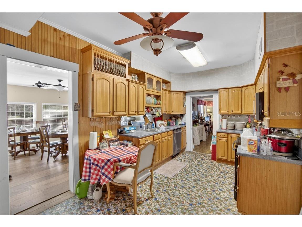 805 N Wheeler Street Plant City FL 33563 TB8437259 image23