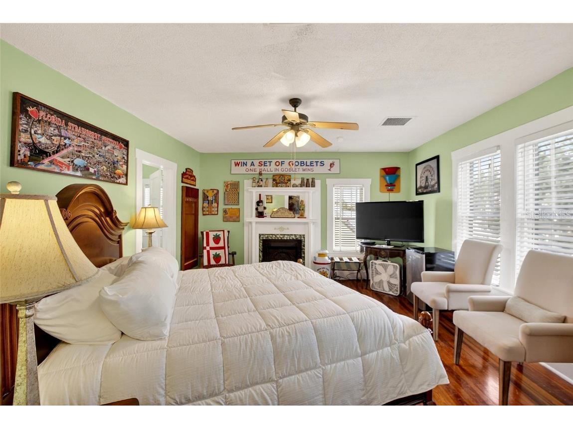 805 N Wheeler Street Plant City FL 33563 TB8437259 image41