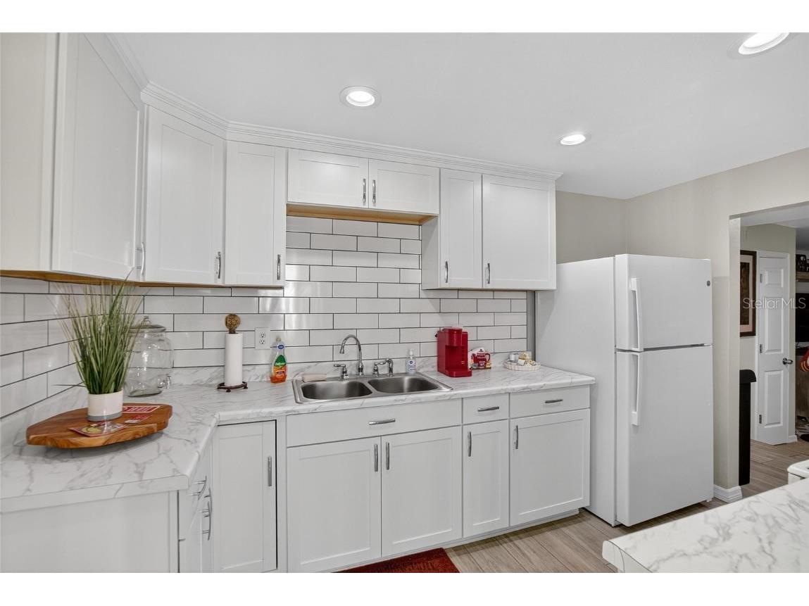 805 N Wheeler Street Plant City FL 33563 TB8437259 image64