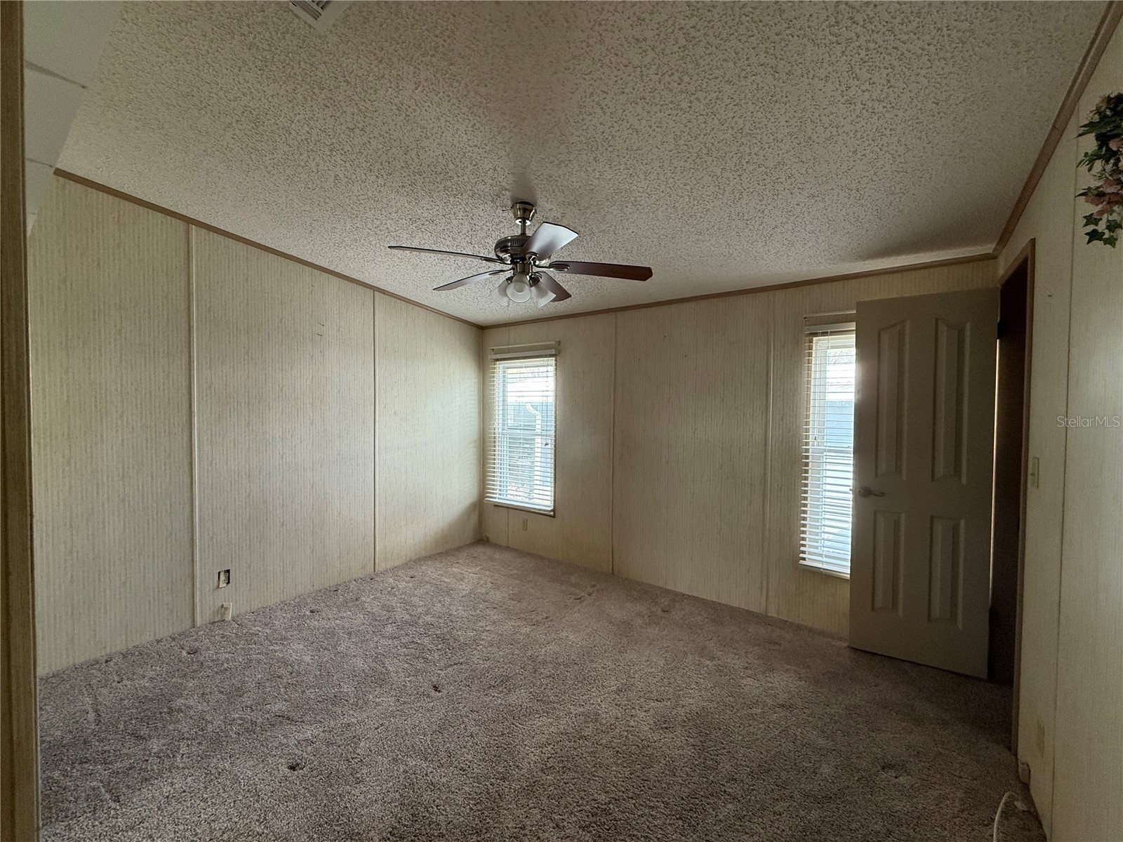 805 Oak Boulevard Wildwood FL 34785 - LAKE OKAHUMPKA G5107758 image10