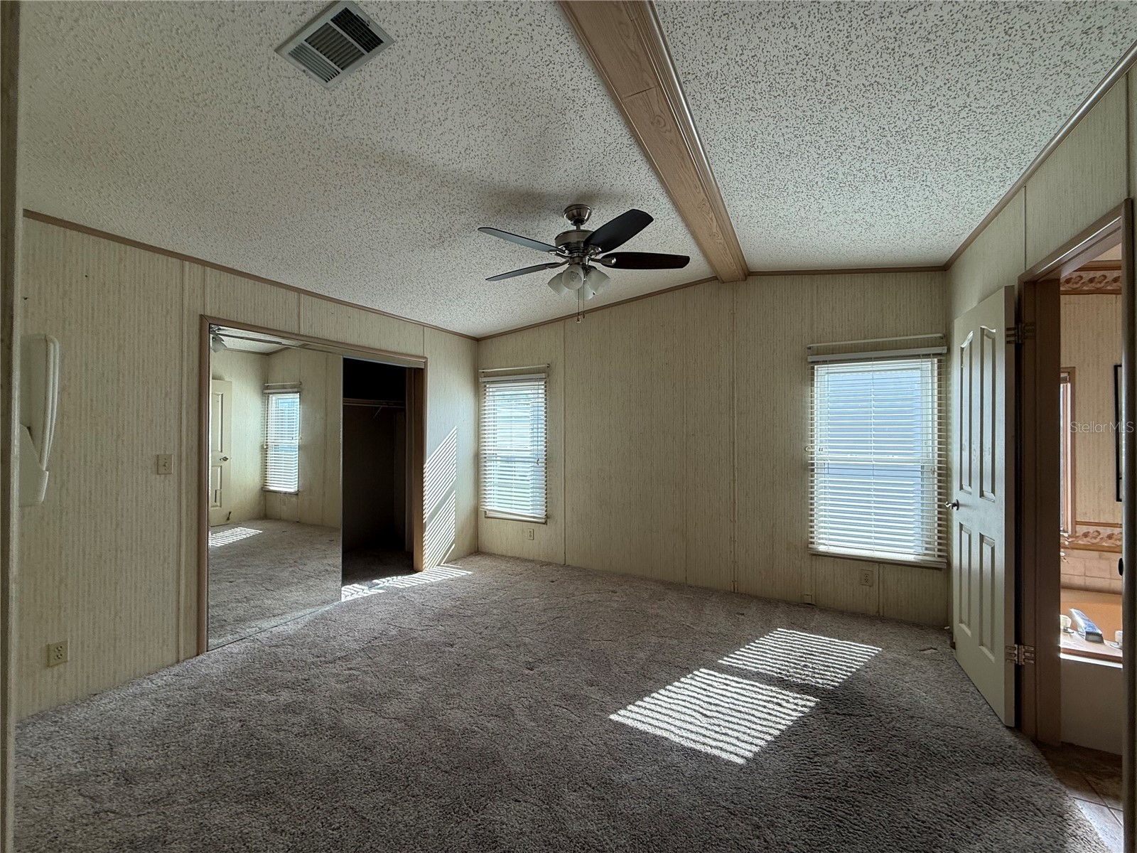 805 Oak Boulevard Wildwood FL 34785 - LAKE OKAHUMPKA G5107758 image9