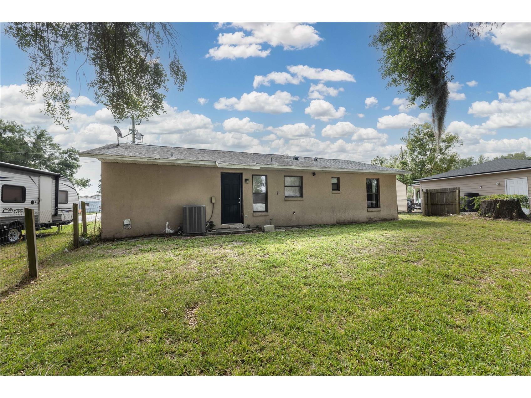 805 Pleasantdale Drive Wildwood FL 34785 G5112219 image2