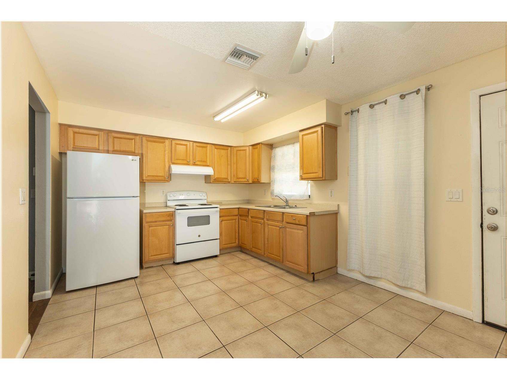 805 Pleasantdale Drive Wildwood FL 34785 G5112219 image8