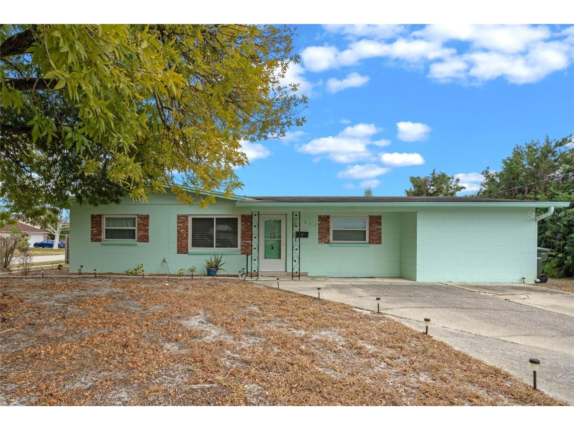 805 Ridgefield Avenue Ocoee FL 34761 G5090420 image1