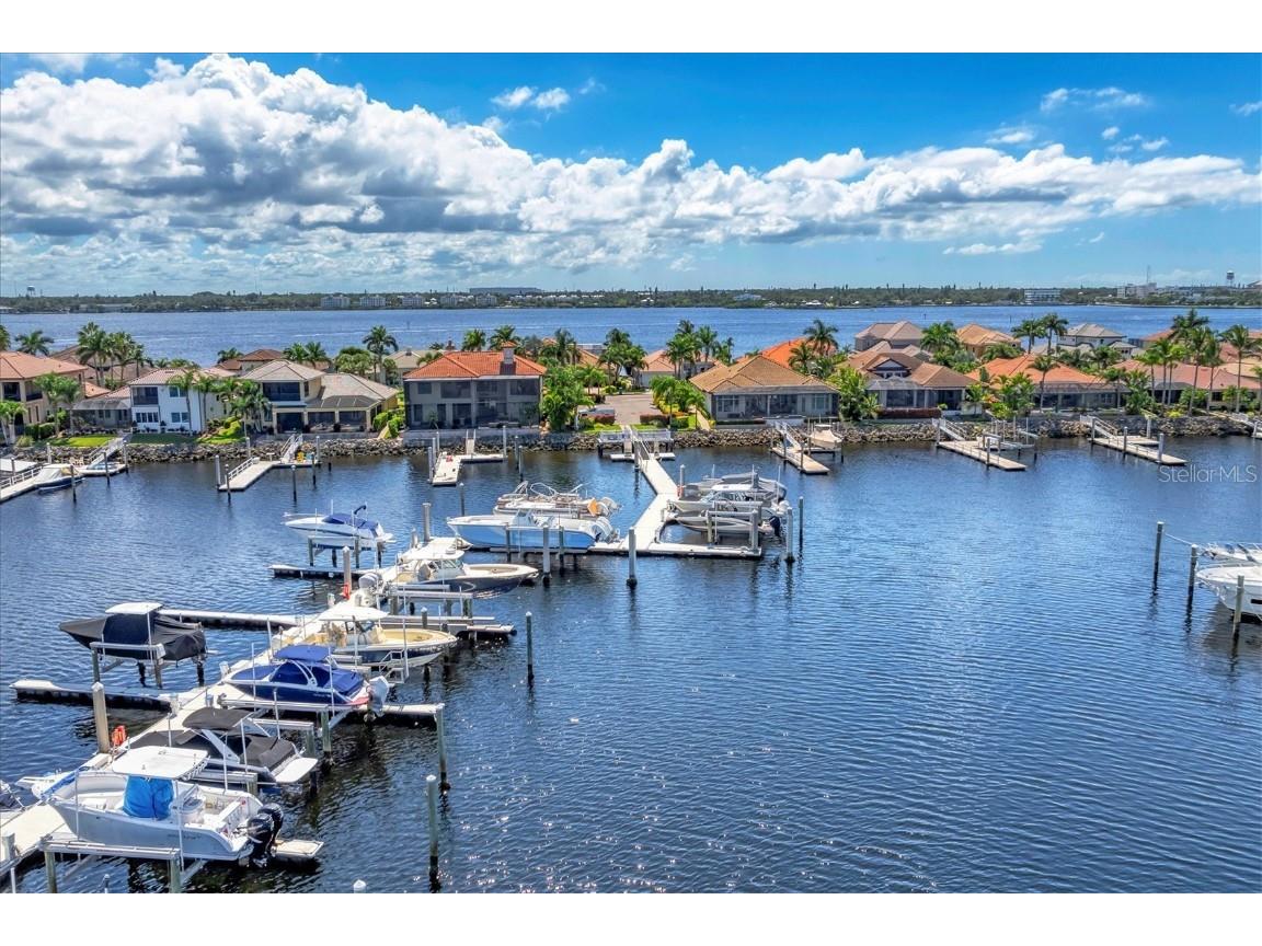 805 Riviera Dunes Way Palmetto FL 34221 - MANATEE RIVER A4666838 image92