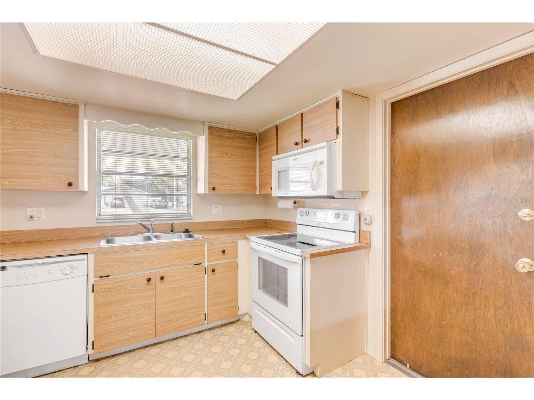 805 S Cooper Street New Smyrna Beach FL 32169 NS1086767 image11