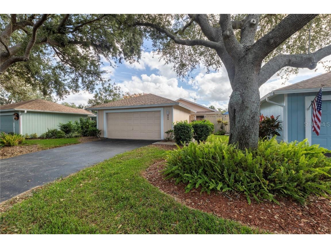 805 Saintclair Circle #805 Venice FL 34285 N6129497 image1