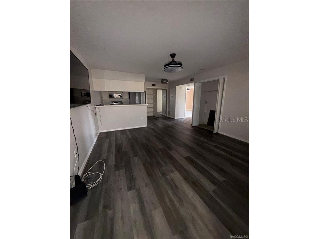 805 SE Mayo Drive #805 Crystal River FL 34429 TB8481511 image3