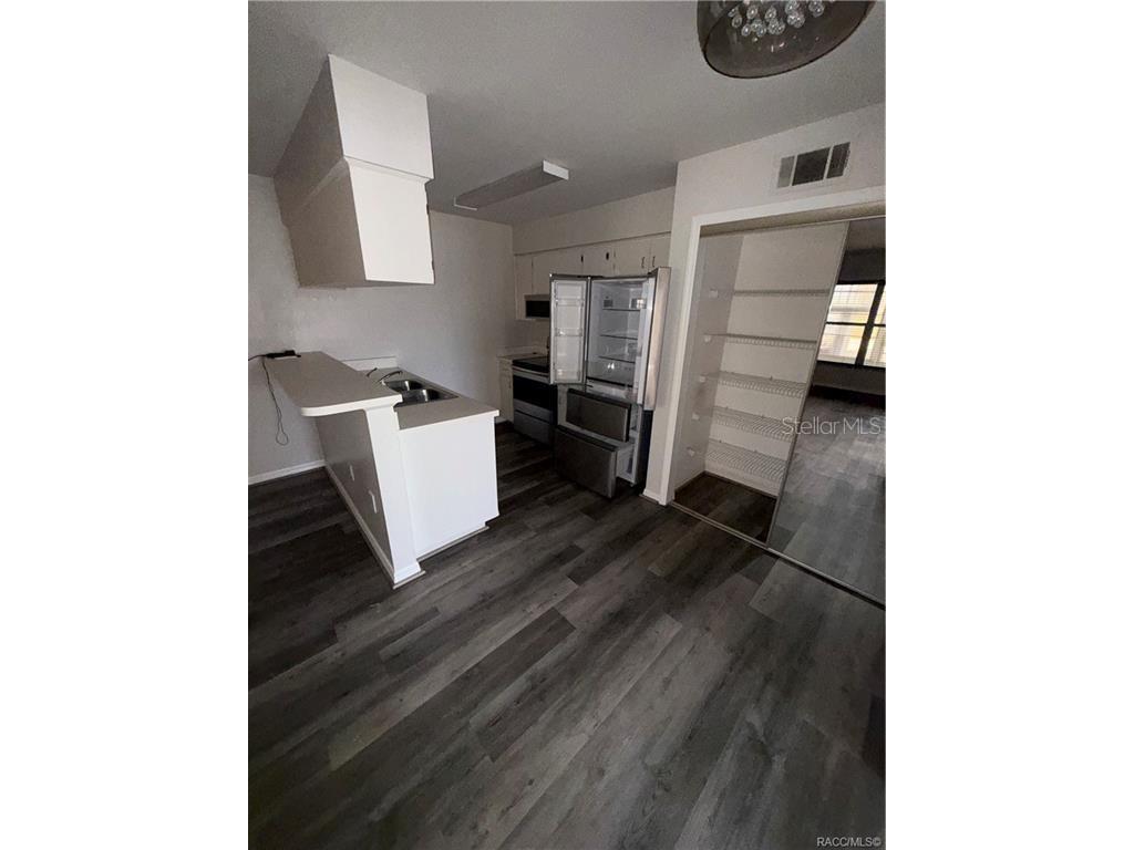 805 SE Mayo Drive #805 Crystal River FL 34429 TB8481511 image8